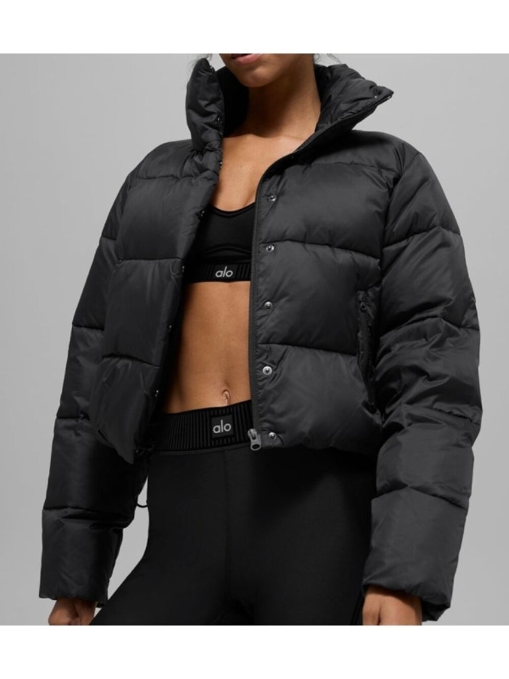 Alo Gold Rush Puffer Black Warm Winter Weather-Resistant Jacket Zip Puffy Coat